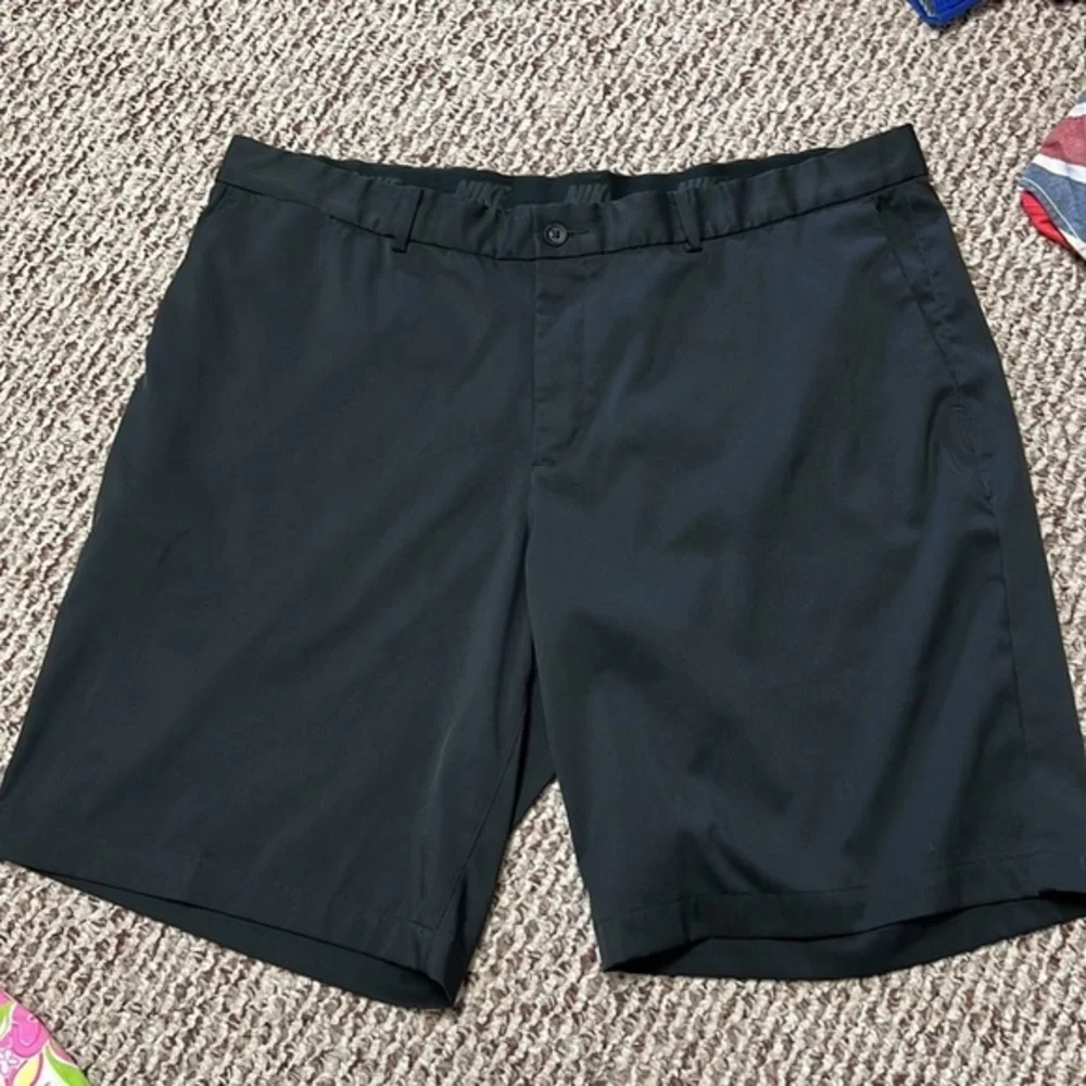 Nike Golf shorts‎